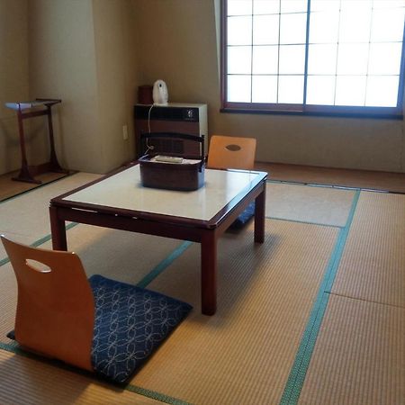 Oyo Business Hotel Azalea Gunma Kusatsu Кусацу Екстер'єр фото