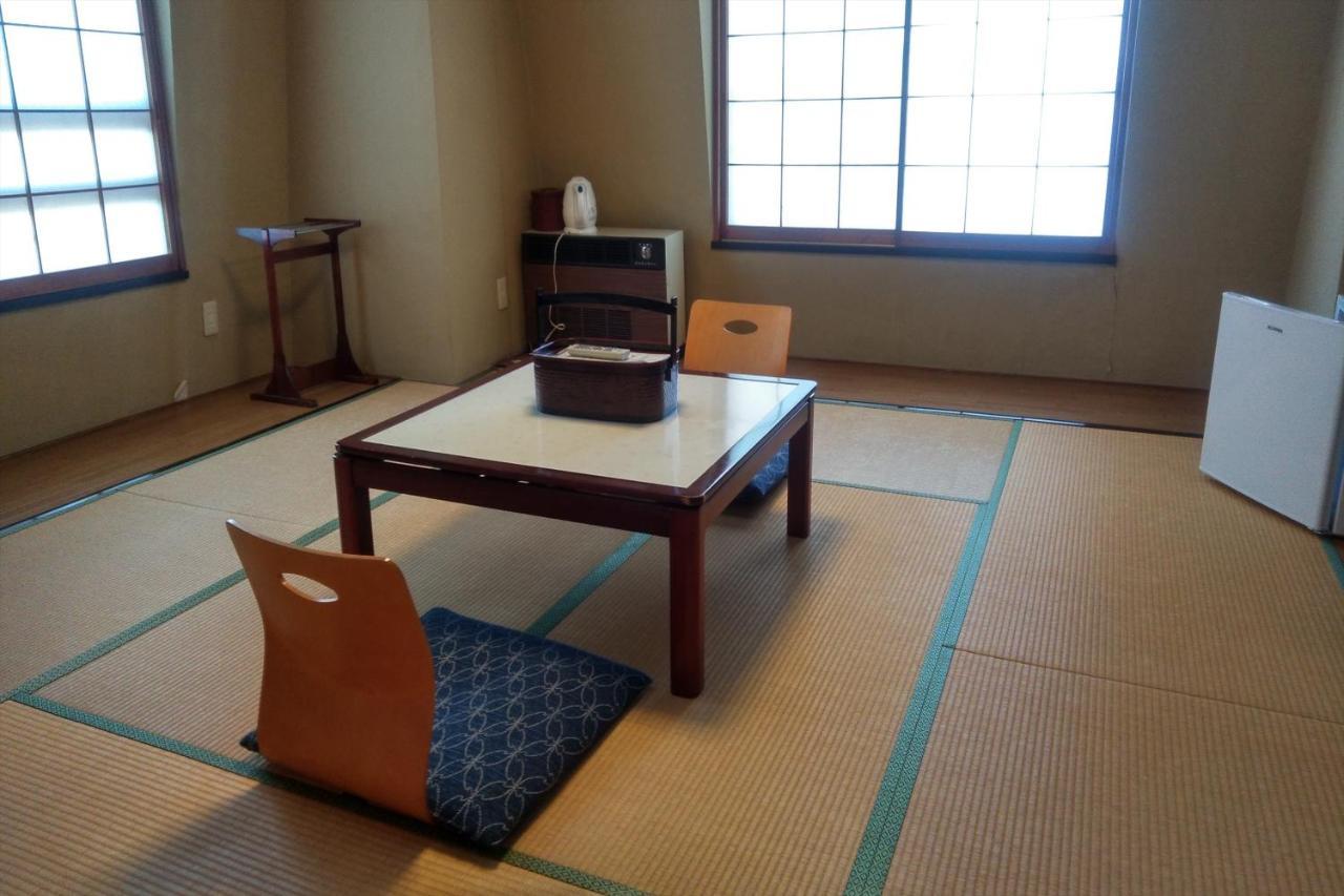Oyo Business Hotel Azalea Gunma Kusatsu Кусацу Екстер'єр фото
