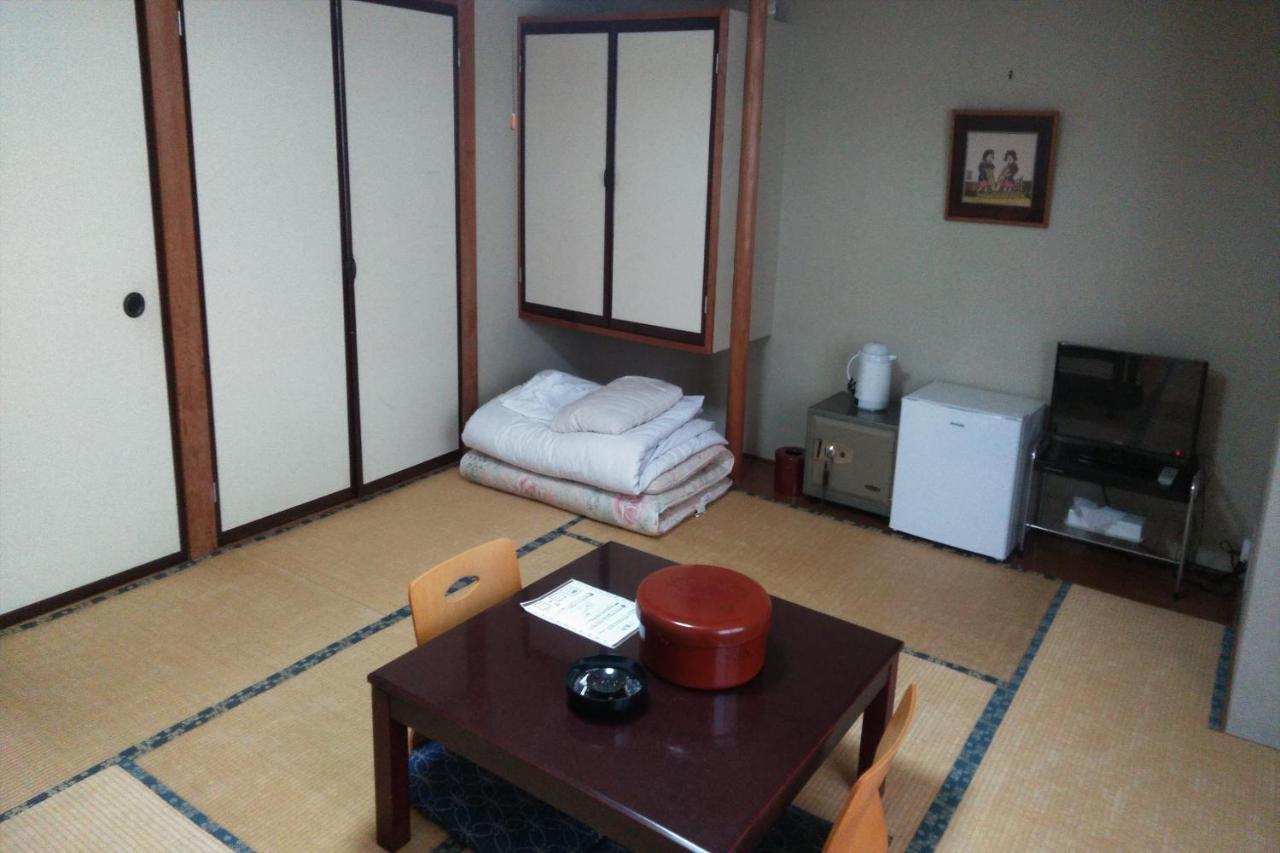 Oyo Business Hotel Azalea Gunma Kusatsu Кусацу Екстер'єр фото
